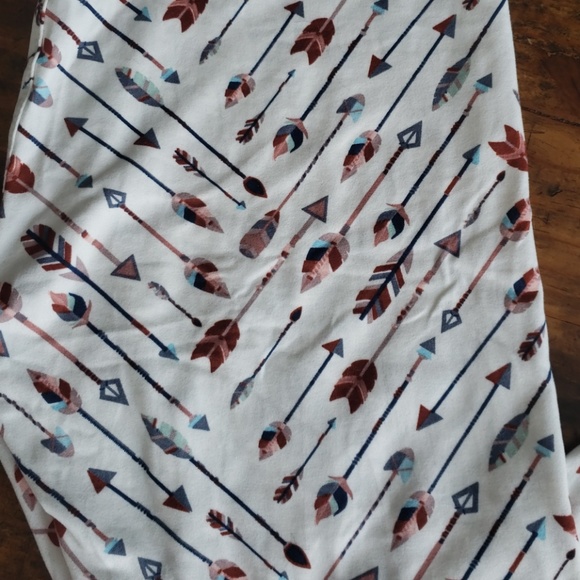 Honey and Lace leggings - Picture 2 of 3